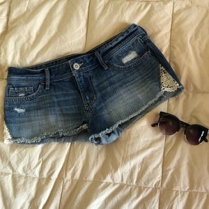 💥(4/$18) Hollister Distressed Jean Shorts💥